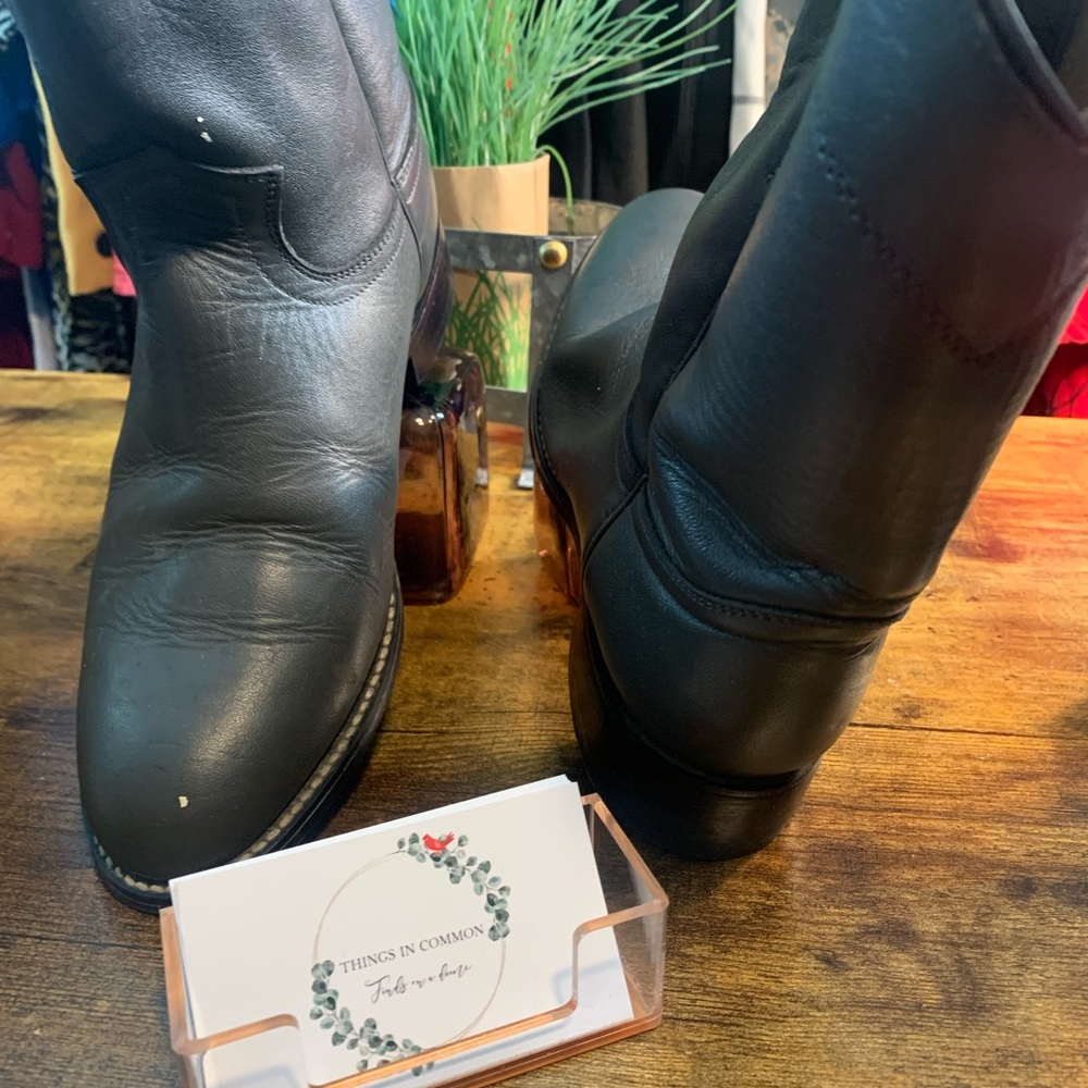 Justin Boost - image 3